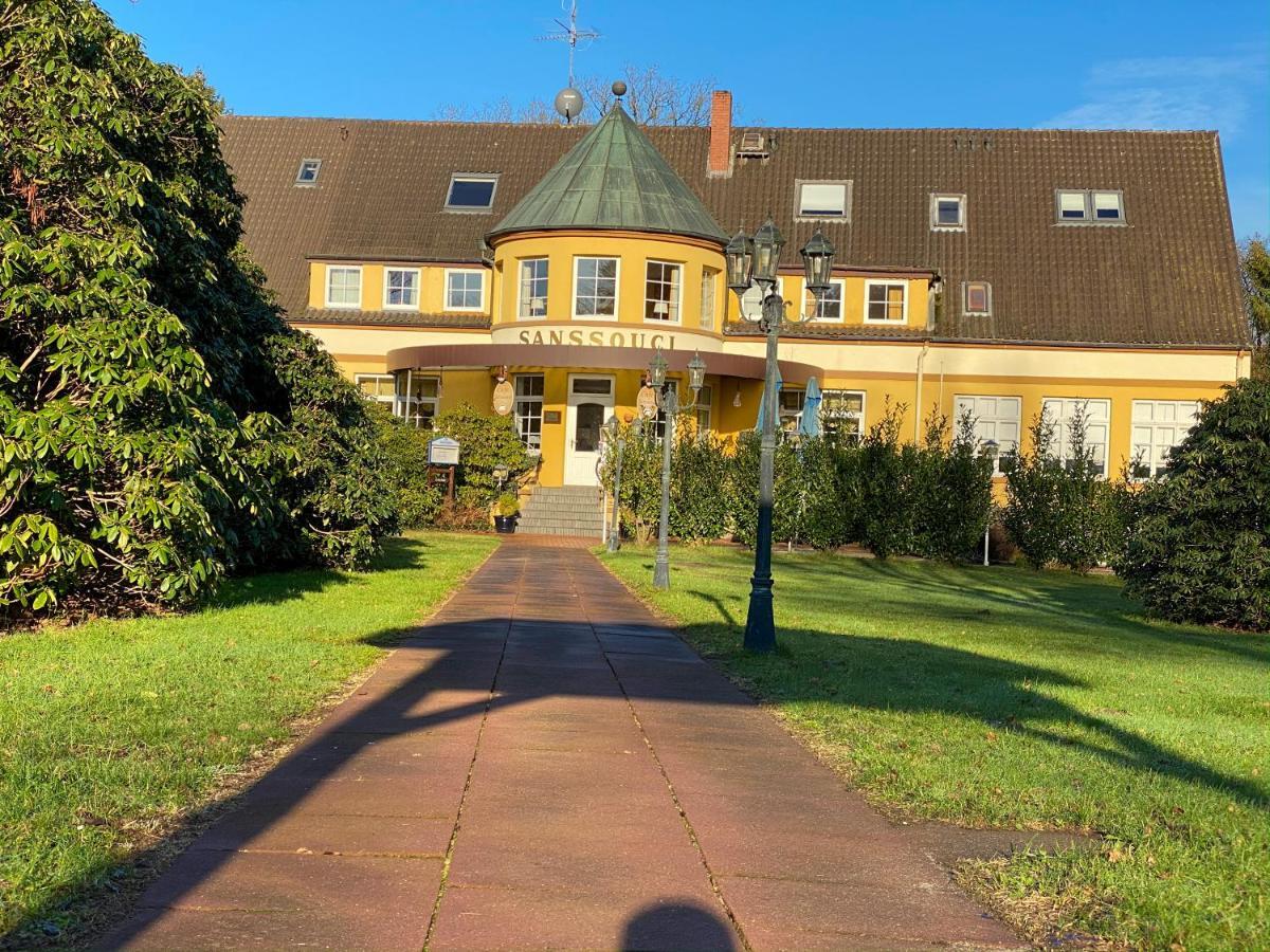 Hotel Sanssouci Бад Фалингбостел Екстериор снимка