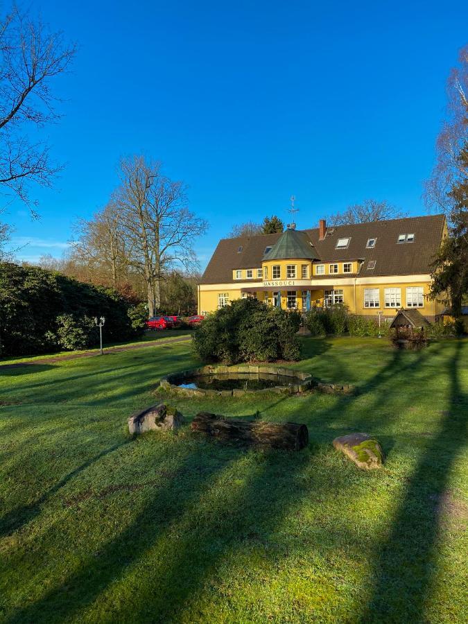 Hotel Sanssouci Бад Фалингбостел Екстериор снимка