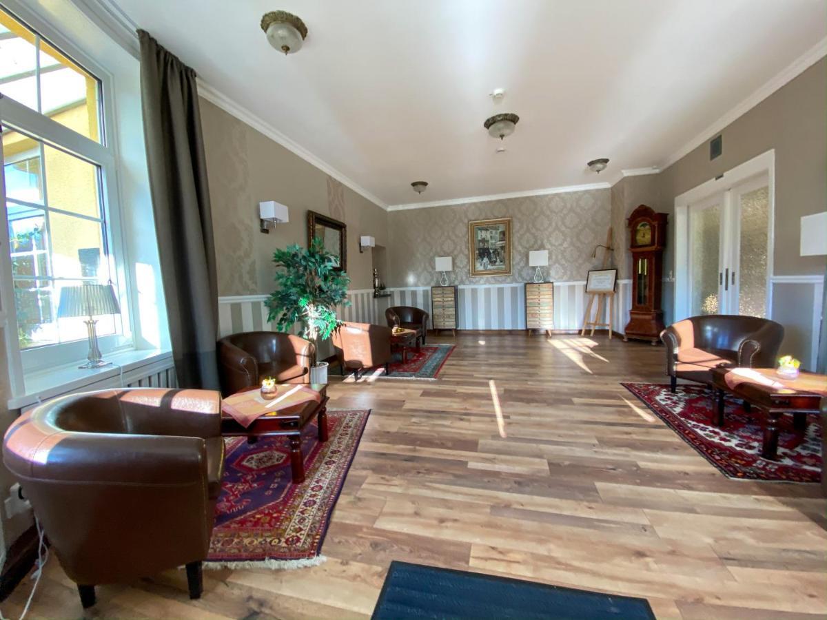 Hotel Sanssouci Бад Фалингбостел Екстериор снимка