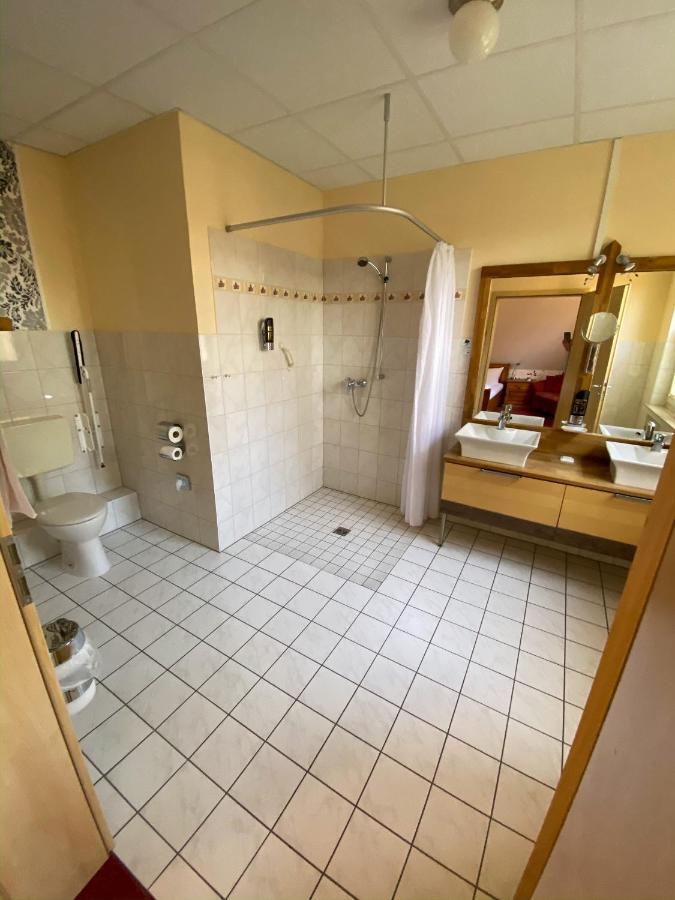 Hotel Sanssouci Бад Фалингбостел Екстериор снимка