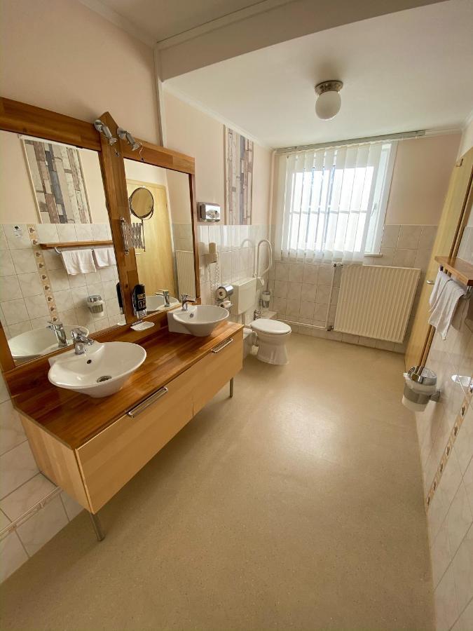 Hotel Sanssouci Бад Фалингбостел Екстериор снимка